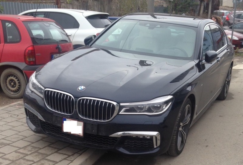 bmw.jpg