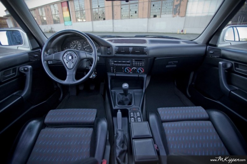 bmw525-14-of-58-899x600.jpg