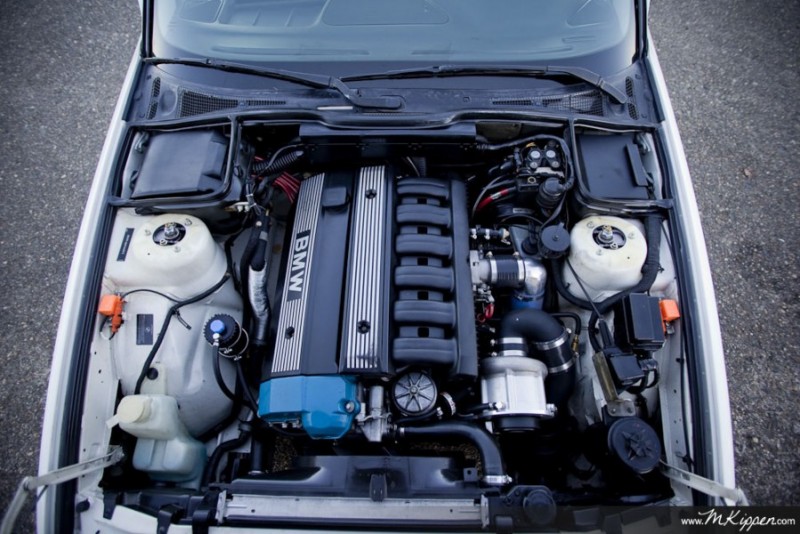 bmw525-24-of-58-899x600.jpg