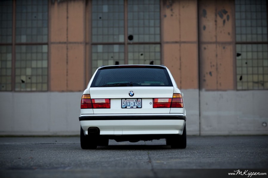 bmw525-54-of-58-899x600.jpg
