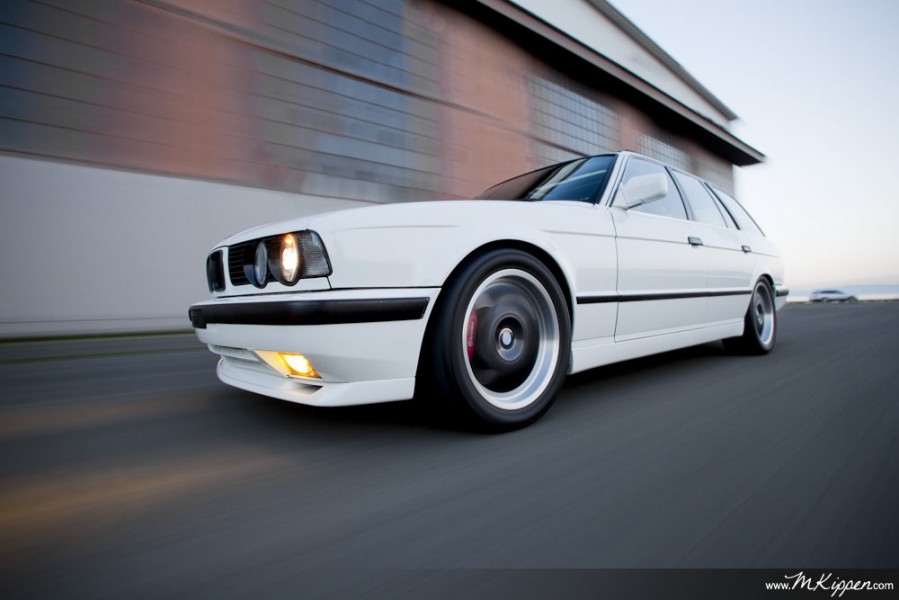 bmw525-rig3-899x600.jpg