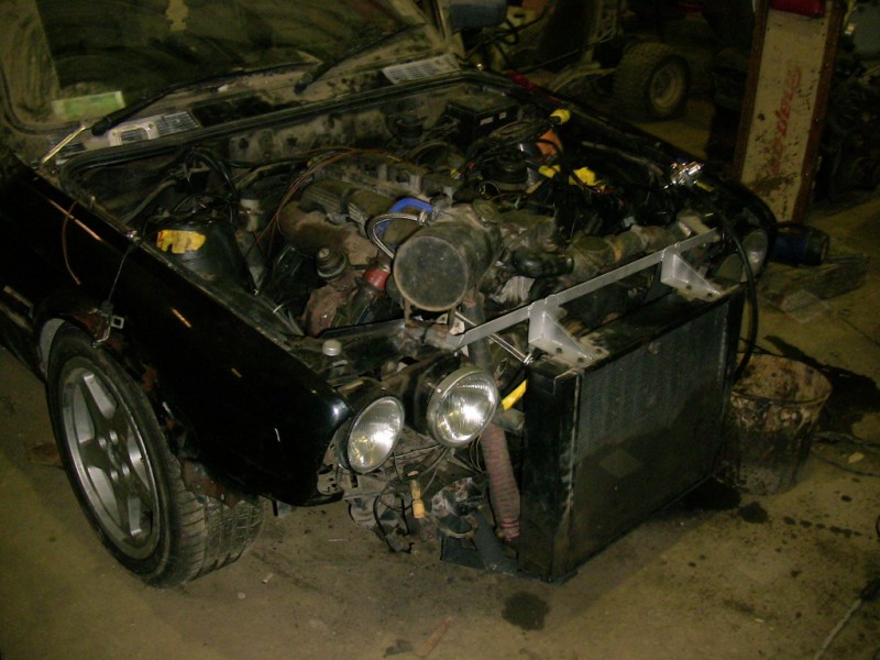 vmengineinbay003.jpg