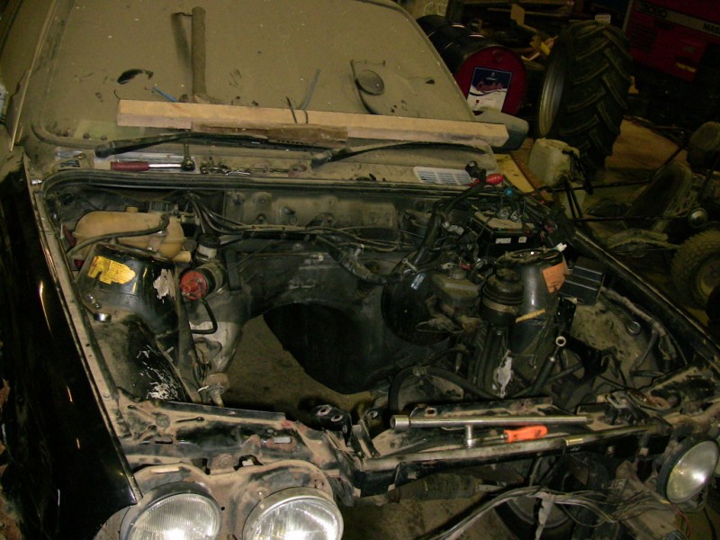 e30vmengine2001.jpg