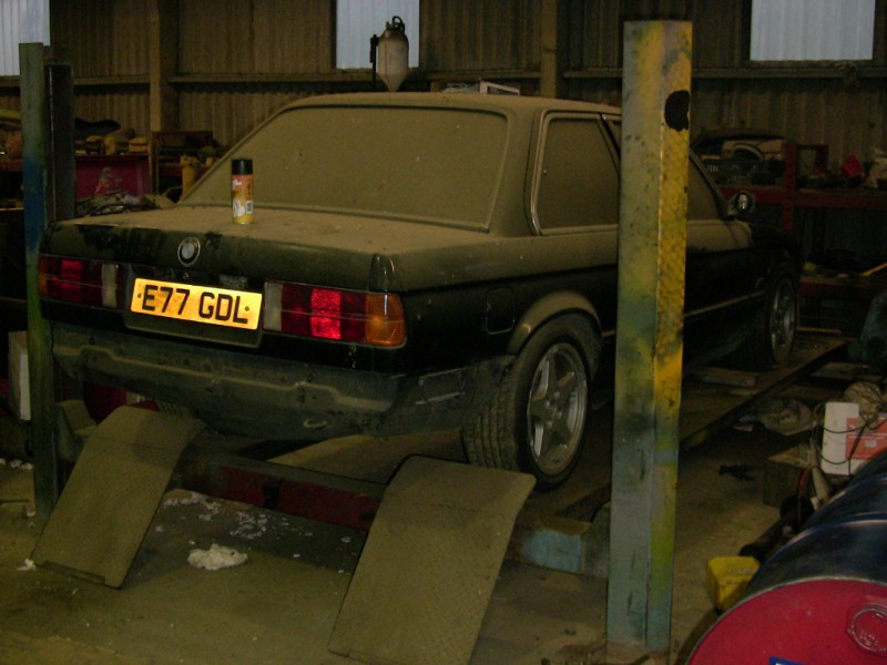 e30vmengine004.jpg