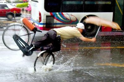 Pics_Falling_From_Bicycle.jpg