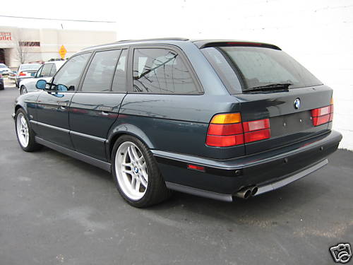 bmw_m5_touring_ebay.JPG