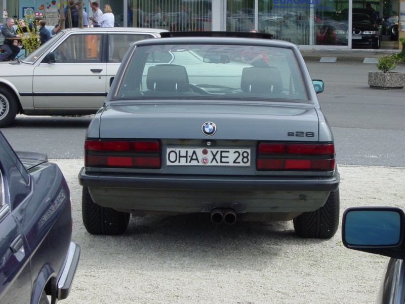 BMW-5_series_E28_mp2_pic_36430.jpg