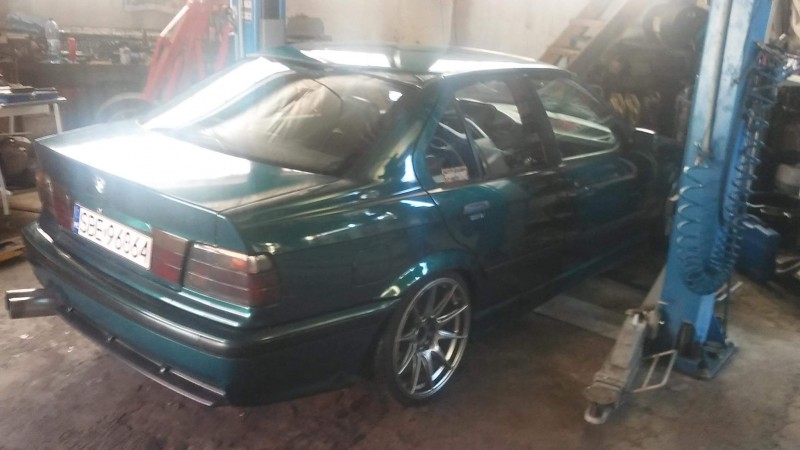 bmw e36.jpeg