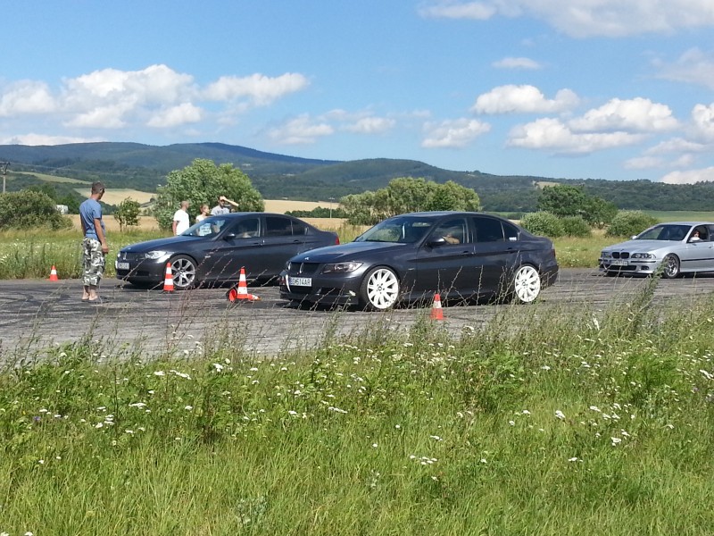 e90.jpg