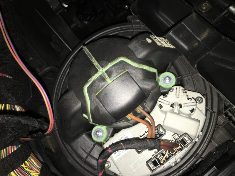 Foto 23.9.17 14 43 35.jpg (2.31 MiB) 1704 zobrazení Foto 23.9.17 14 43 35.jpg