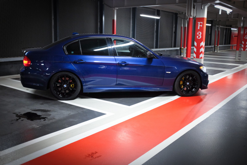 330i 2.jpg
