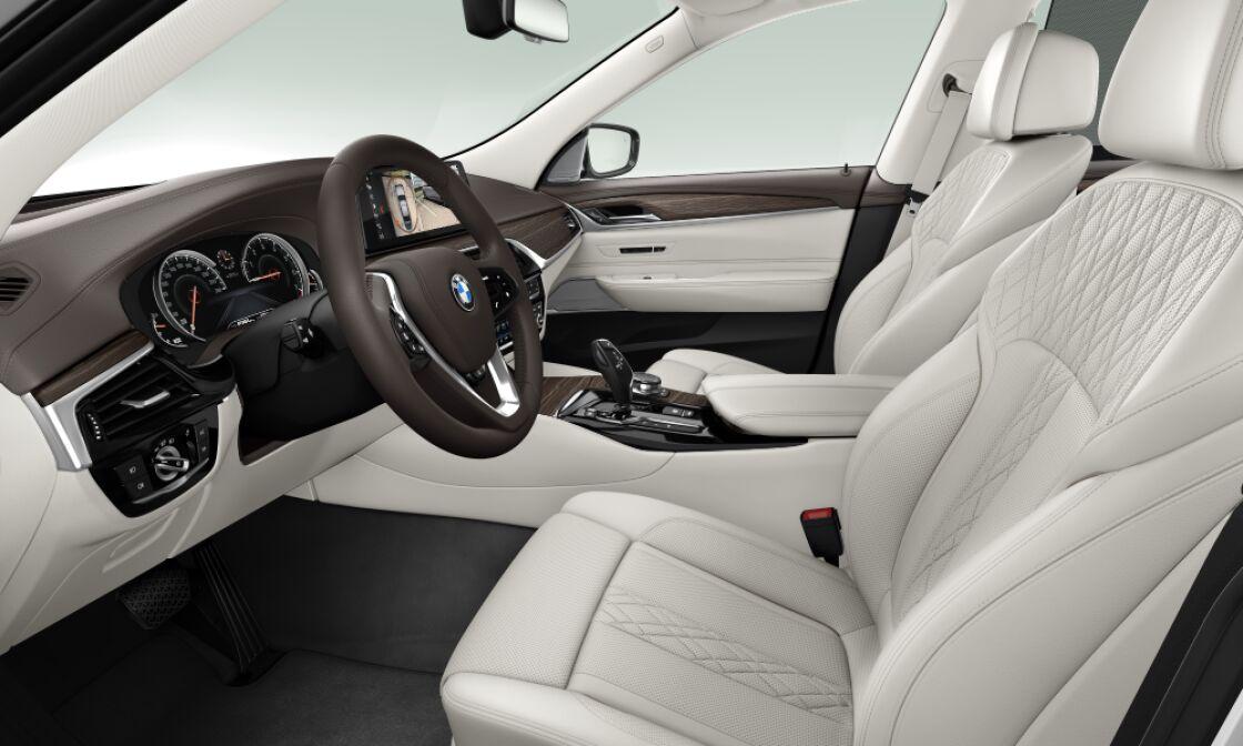 12982_InteriorSide.JPG
