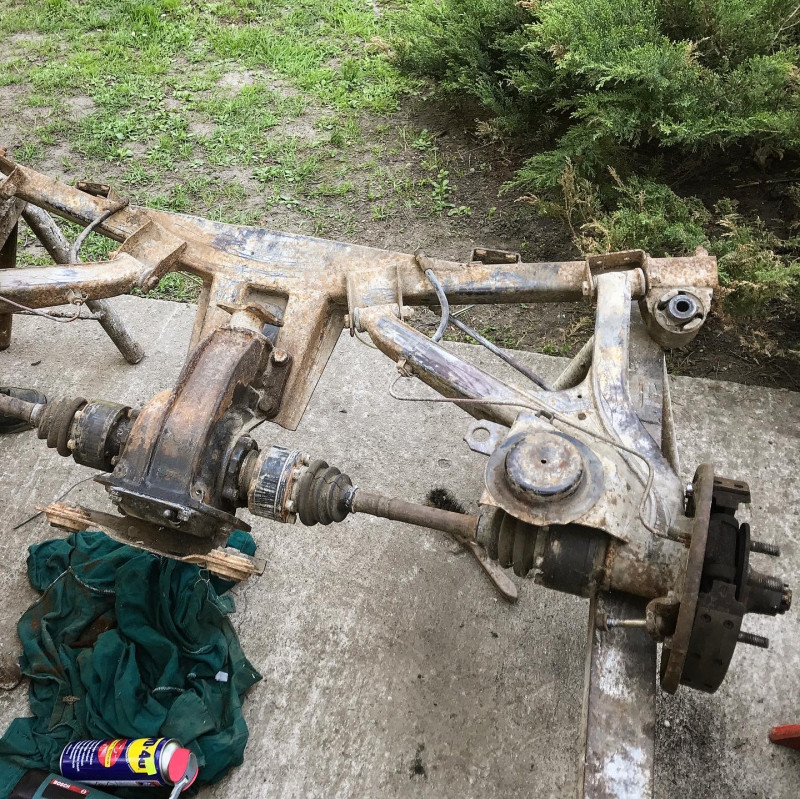 FEE939D2-D8D1-4E7C-BBDE-818977C1D5CB.JPG (1.03 MiB) 2753 zobrazení FEE939D2-D8D1-4E7C-BBDE-818977C1D5CB.JPG