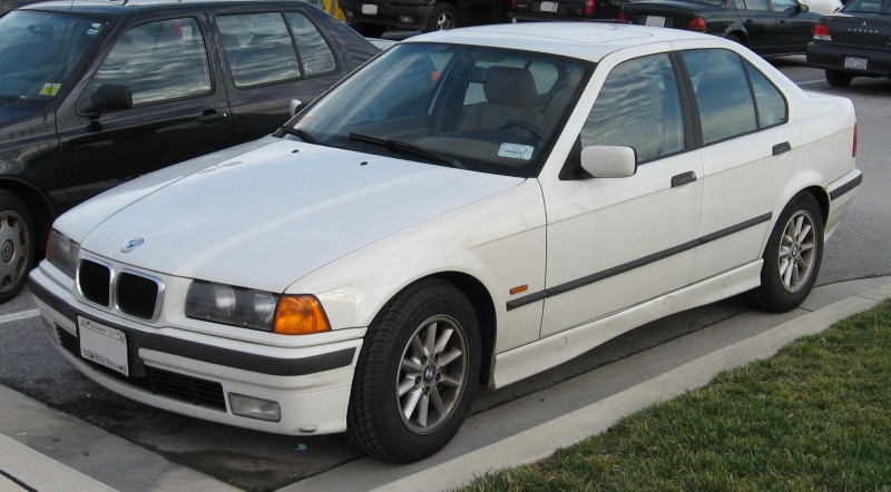 BMW-E36-sedan.jpg