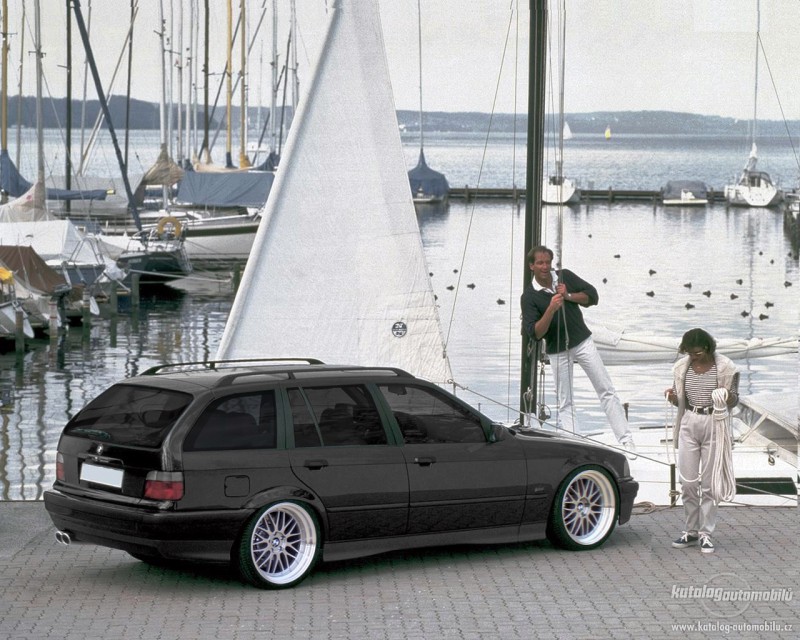 bmw-3-e36-touring-318i-3 kopie.jpg