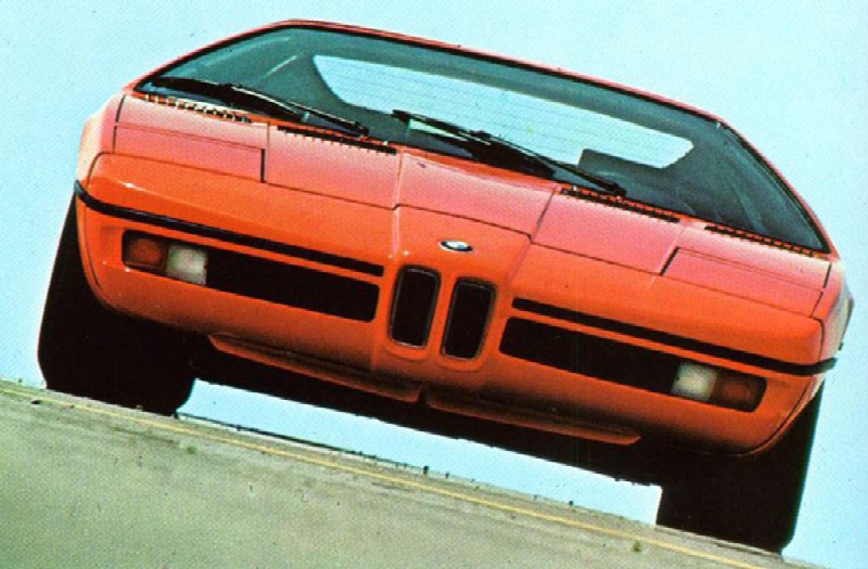 bmw_m1_13.jpg