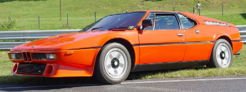 bmw_m1_15.jpg