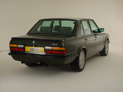 bmw-m5-e28-rear.jpg