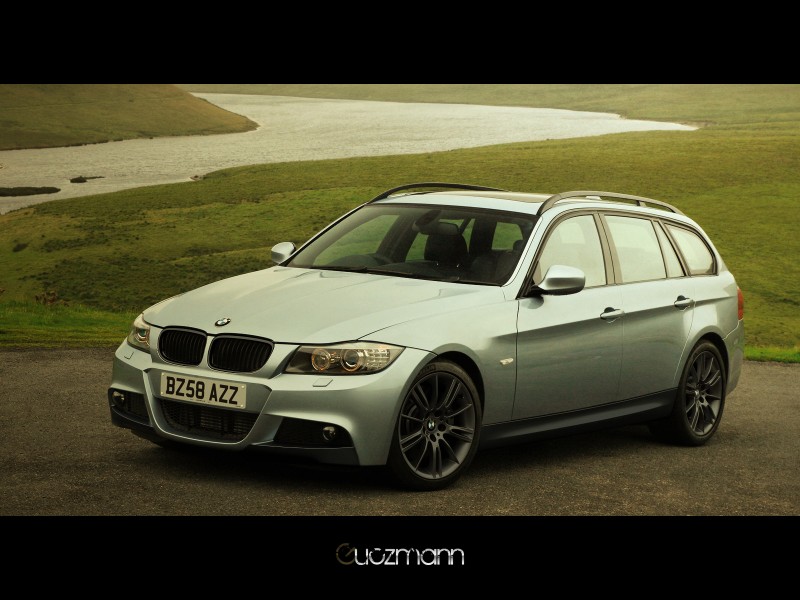 BMW-3-Series_Touring_UK_Version_2009_1600x1200_wallpaper_06aa.jpg