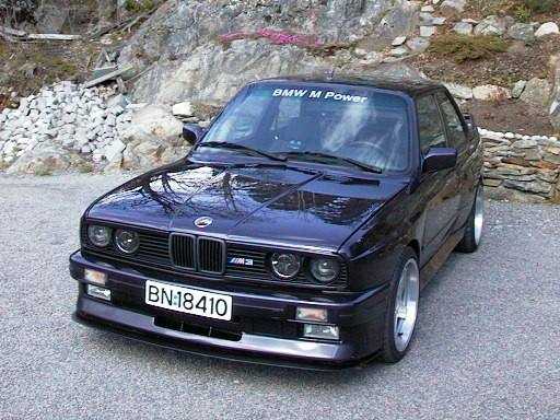 bmwe30_4.jpg