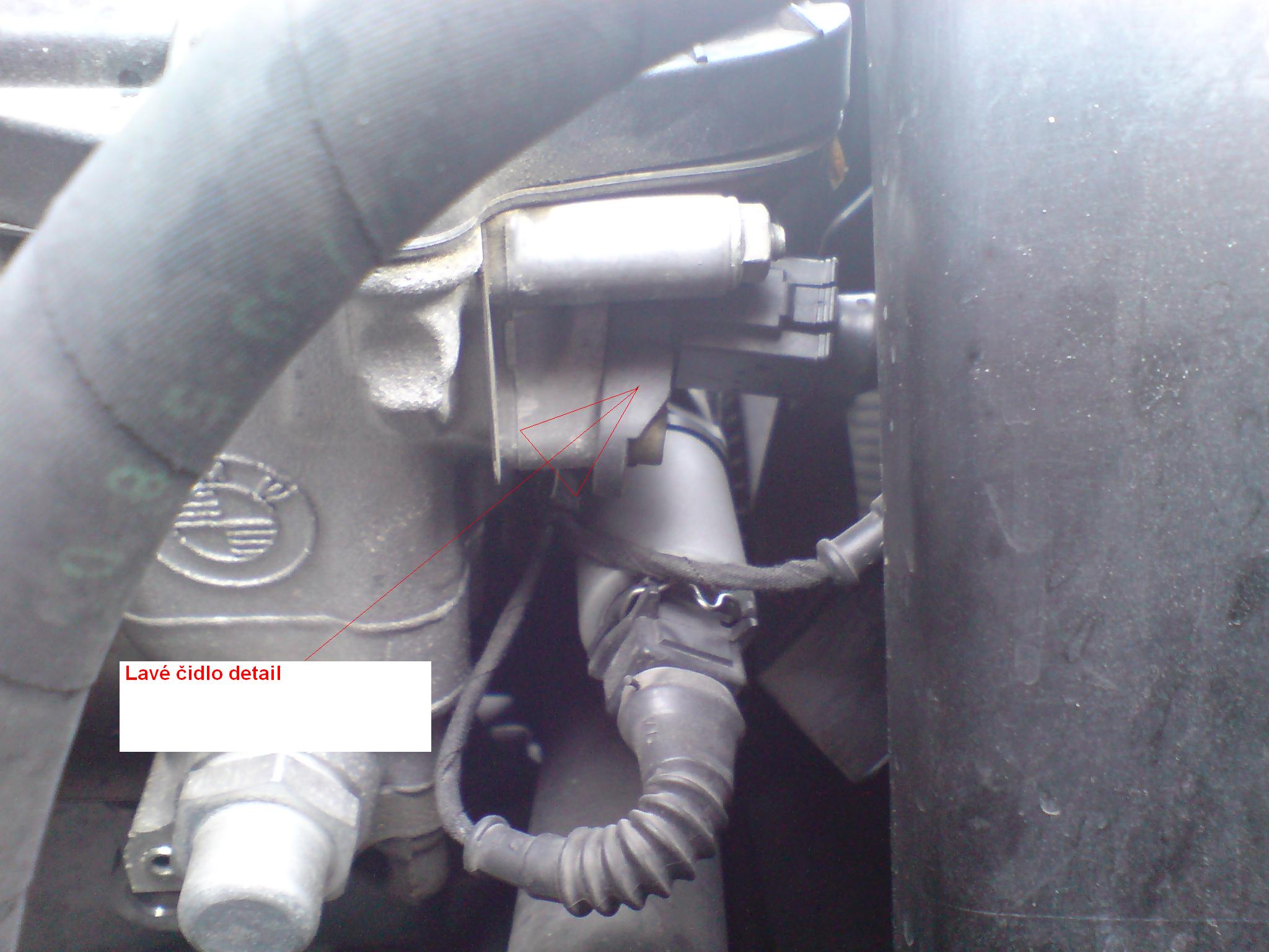 čidlo vačky L detail.JPG