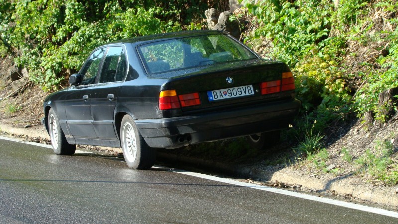 bmw5.JPG