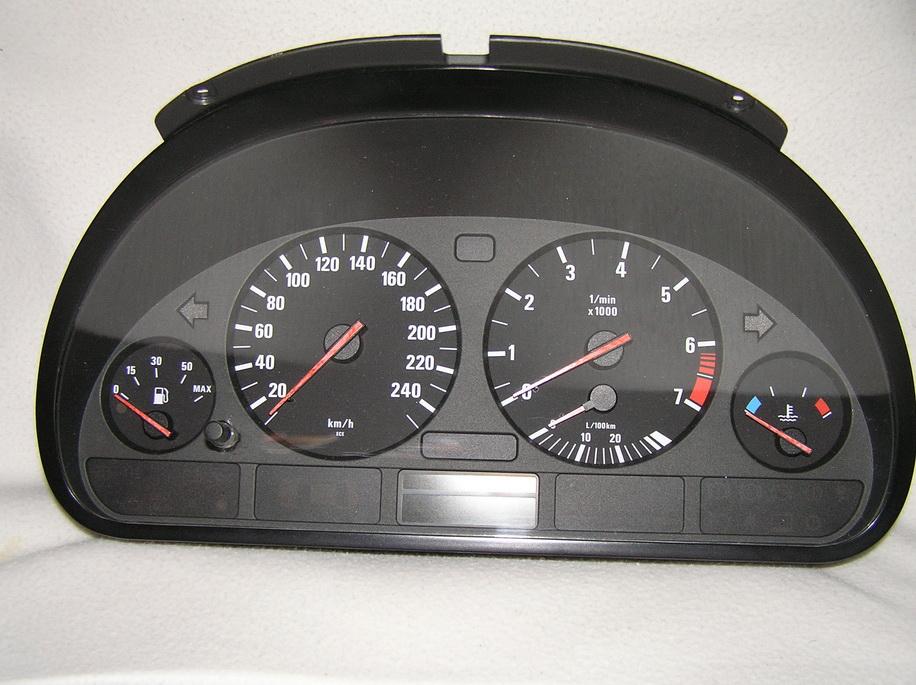 1045500_1.jpg
