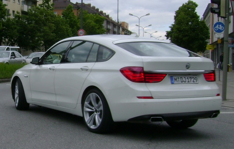 bmw-5-series-gt_1.jpg