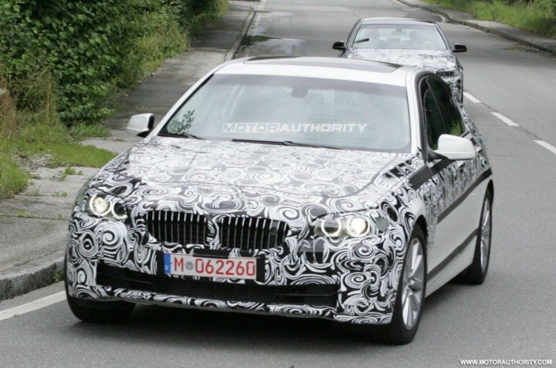 2010_bmw_5_series_spy_shots_july_006-0710-950x650.jpg