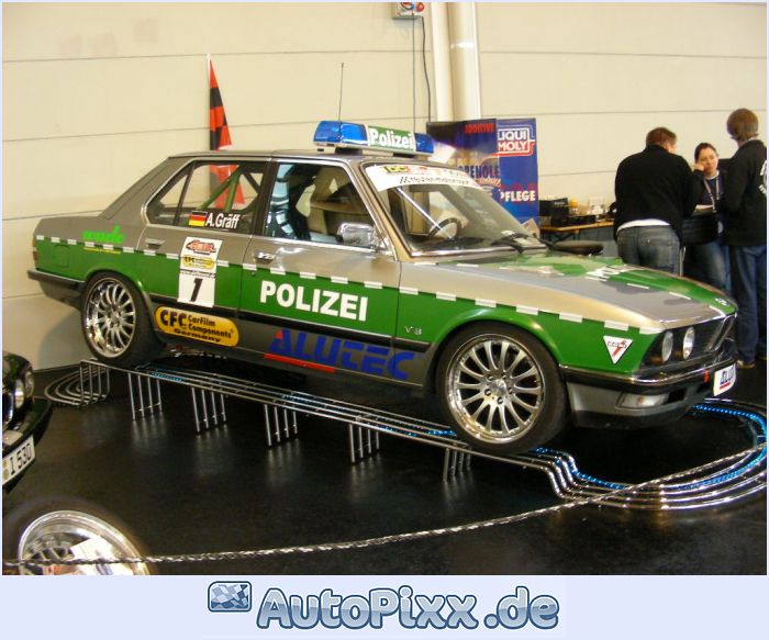 polizei-bmw 1.jpg