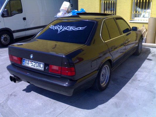 bmw3.jpg