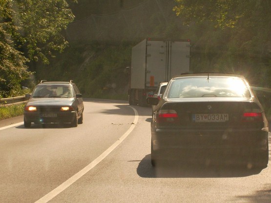 bmw2.jpg