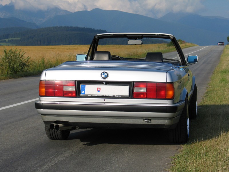 190_9008x.jpg