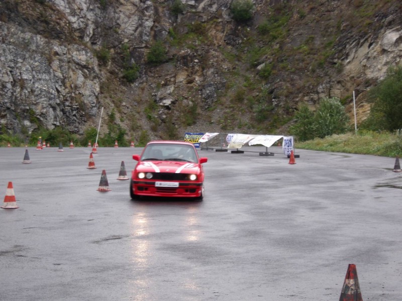E30.JPG