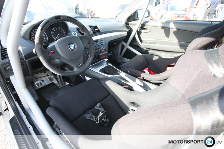135imotorsport_09.jpg