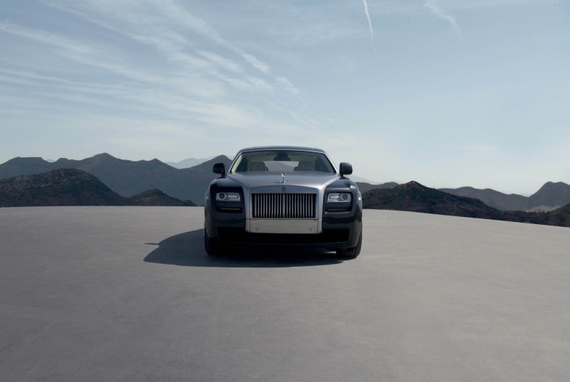 Rolls-Royce-Ghost-photosi-26.jpg