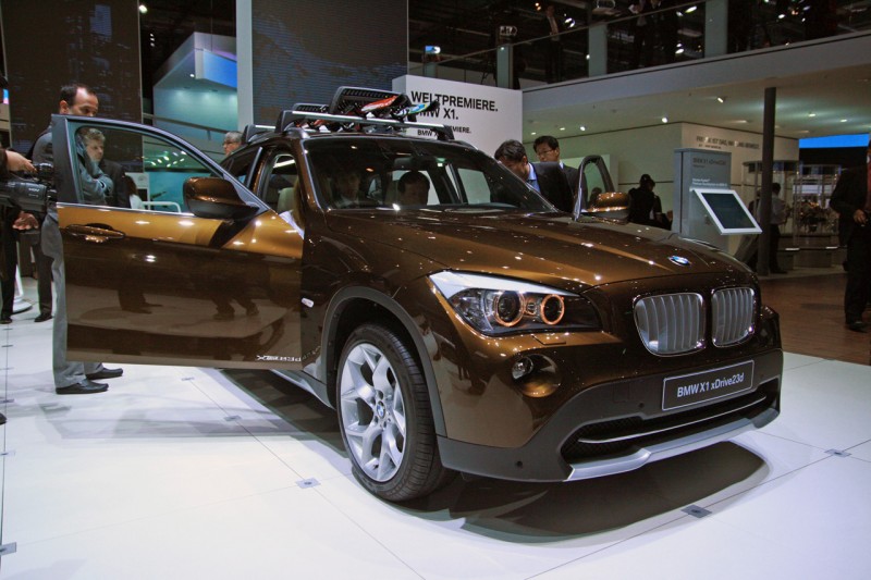 05-2010-bmw-x1.jpg