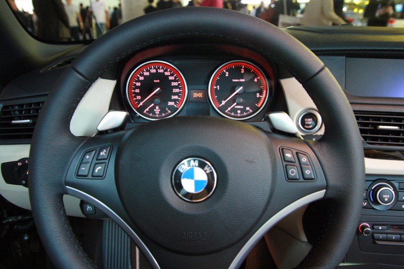 12-2010-bmw-x1.jpg