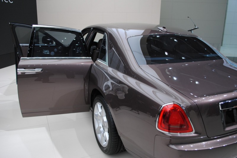 rolls-royce-ghost-frankfurt-11.jpg