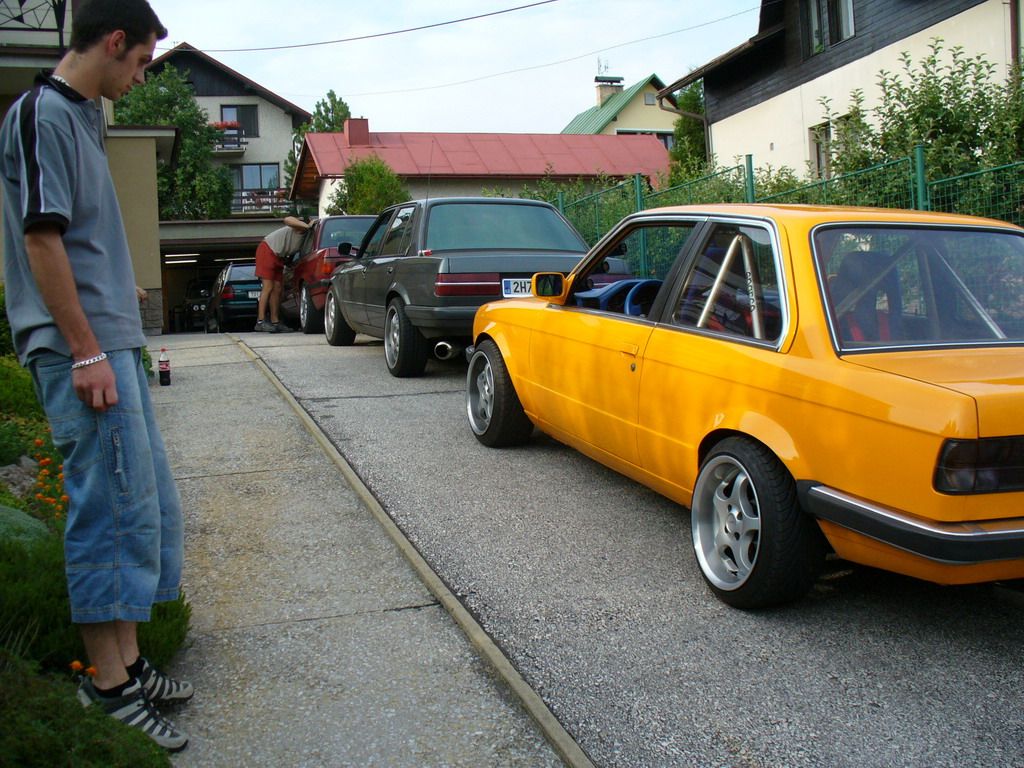 e30.jpg