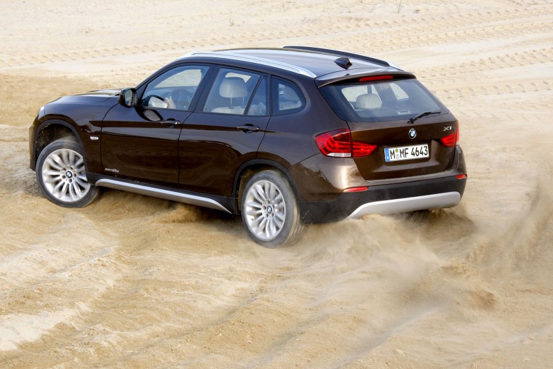 bmw-x1-Marrakesh-Brown-8.jpg (273.56 KiB) 2115 zobrazení bmw-x1-Marrakesh-Brown-8.jpg