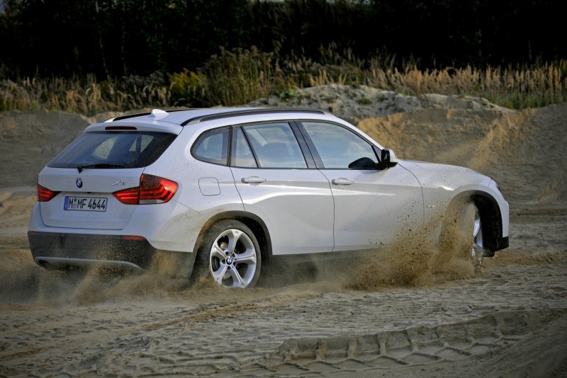 bmw-x1-alpinwhite-45.jpg