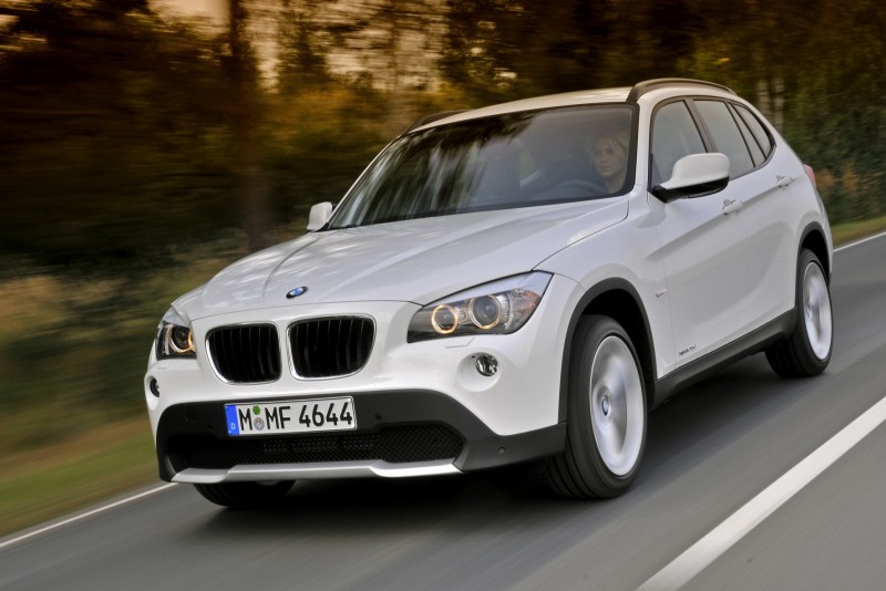 bmw-x1-alpinwhite-05.jpg (277.49 KiB) 2114 zobrazení bmw-x1-alpinwhite-05.jpg