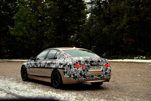 bmw_5_series_spy_shots_2009_002.jpg
