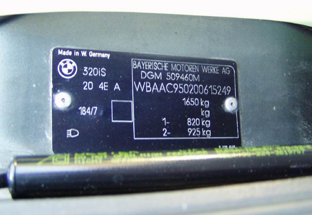 320is-15.jpg