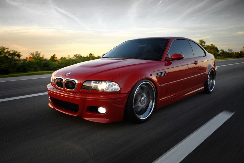 red_BMW_M3_on_SEVAS_R55_02.jpg