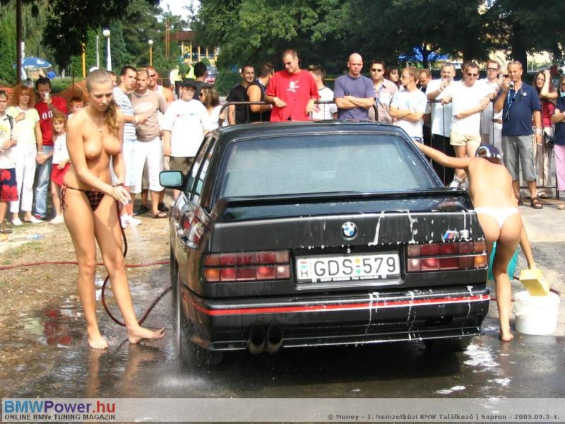 topless_bmw_04.jpg