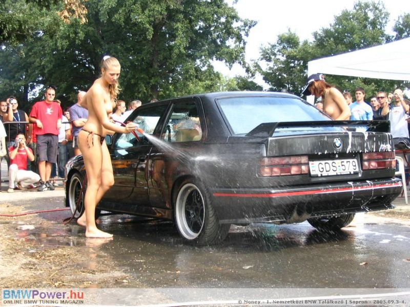 topless_bmw_03.jpg