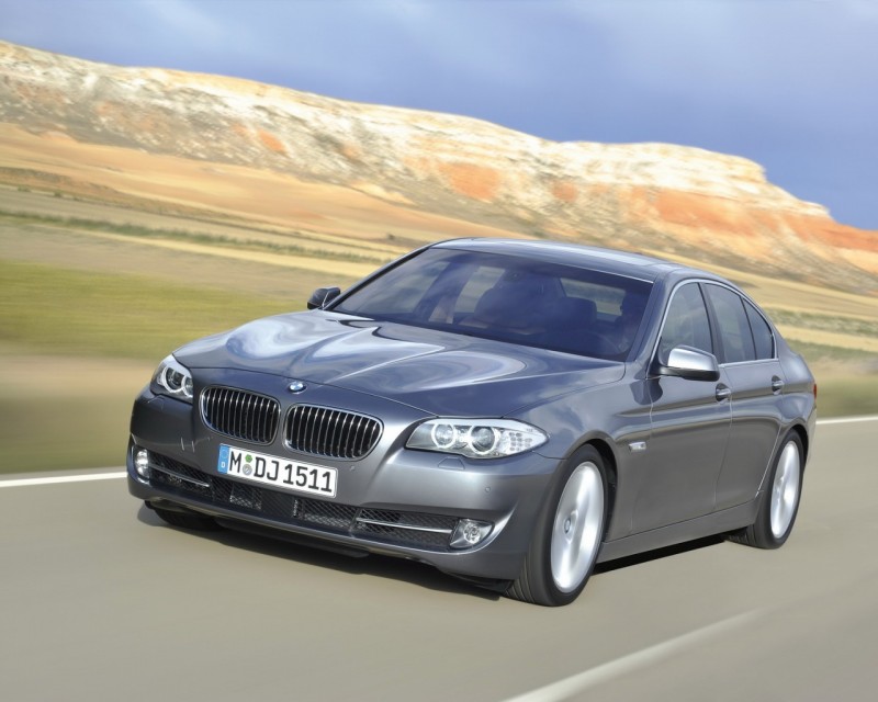 bmw-5-series-2010-25.jpg