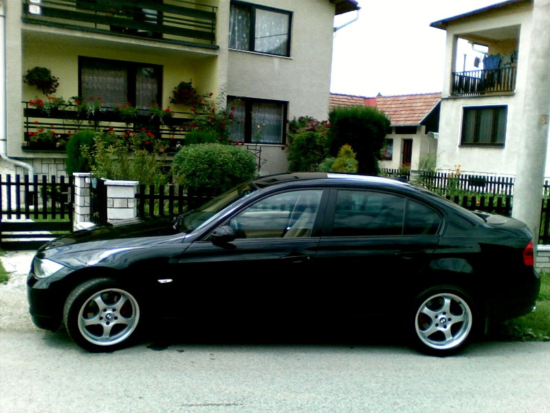 E 90.jpg